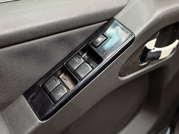 2008 Nissan Pathfinder III, серый, 950000 рублей - вид 13