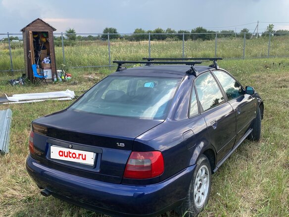 1996 Audi A4 I (B5), синий, 420000 рублей - вид 2