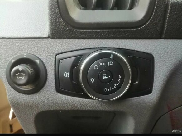 2015 Ford Transit, бежевый, 1550000 рублей - вид 10