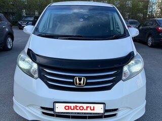 2010 Honda Freed I, белый, 830000 рублей, вид 3