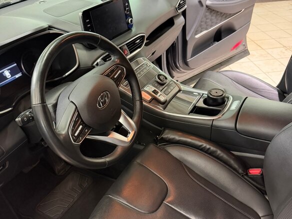2021 Hyundai Santa Fe IV Рестайлинг, серый, 3900000 рублей - вид 10