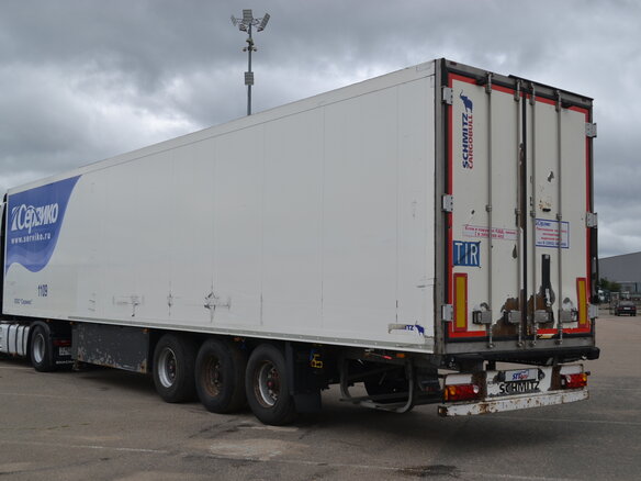 2010 Schmitz Cargobull SKO, белый, 2150000 рублей - вид 1