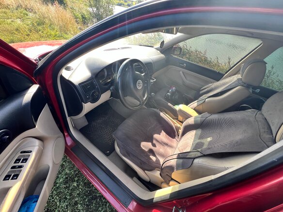 2003 Volkswagen Golf IV, красный, 458000 рублей - вид 10