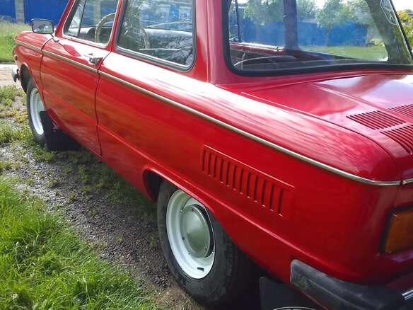 1988 ЗАЗ 968 М, красный, 400000 рублей - вид 14