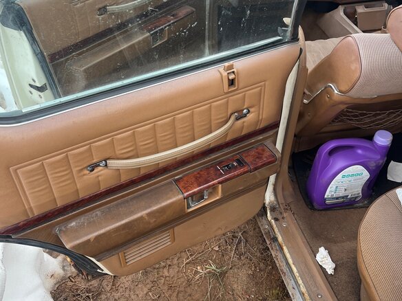 1985 Nissan Cedric VI (Y30), белый, 199000 рублей - вид 13