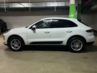 2021 Porsche Macan I Рестайлинг, белый, 4800000 рублей, вид 5