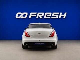 2019 Jaguar XJ Long IV (X351) Рестайлинг, белый, 4190000 рублей, вид 4