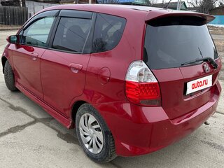2004 Honda Fit I, красный, 445000 рублей, вид 4