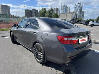 2012 Toyota Camry VII (XV50), серый, 1850000 рублей, вид 3