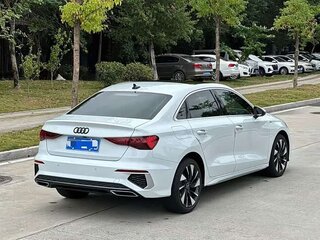 2023 Audi A3 35 TFSI Long IV (8Y), белый, 1630000 рублей, вид 2