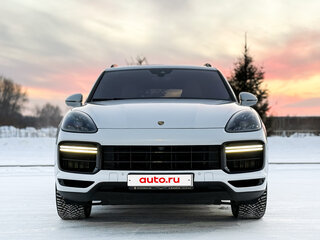 2018 Porsche Cayenne Turbo III, белый, 8500000 рублей, вид 3