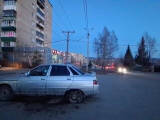 2003 Lada (ВАЗ) 2110, серебристый, 180000 рублей, вид 4