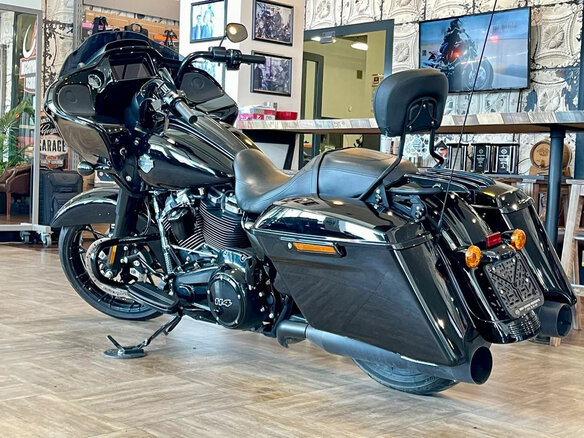 2021 Harley-Davidson Road Glide Special, чёрный, 2600000 рублей - вид 6