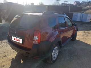 2015 Renault Duster I, красный, 800000 рублей, вид 4