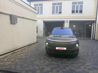 2023 Li Auto (Lixiang) L9 44.5 kWh I, чёрный, 6000000 рублей, вид 3