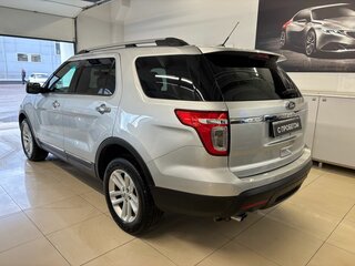 2015 Ford Explorer V, серебристый, 1579000 рублей, вид 4