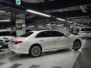 2023 Mercedes-Benz S-Класс 450 Long 4MATIC VII (W223), белый, 9035000 рублей, вид 2