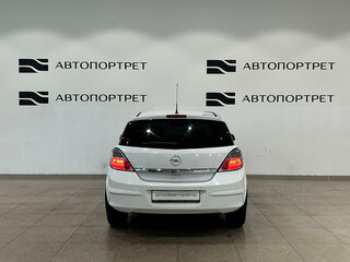 2012 Opel Astra H Рестайлинг, белый, 519000 рублей, вид 4