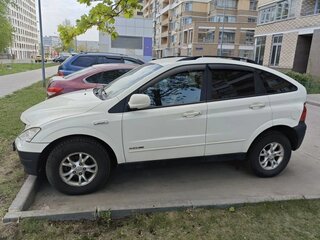 2012 SsangYong Actyon 6-speed I, белый, 590000 рублей, вид 5