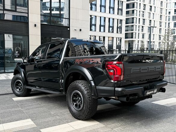 2025 Ford F-150 Raptor XIV Рестайлинг, чёрный, 14990000 рублей - вид 10
