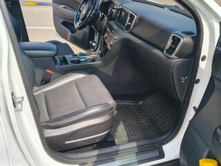 2016 Kia Sportage IV, белый, 1550000 рублей, вид 5