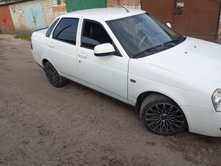2015 Lada (ВАЗ) Priora I Рестайлинг, белый, 480000 рублей, вид 1
