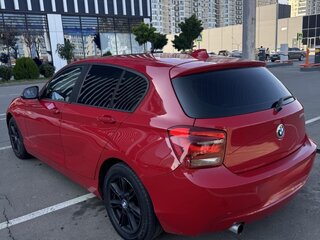 2012 BMW 1 серии 116i II (F20/F21), красный, 850000 рублей, вид 2