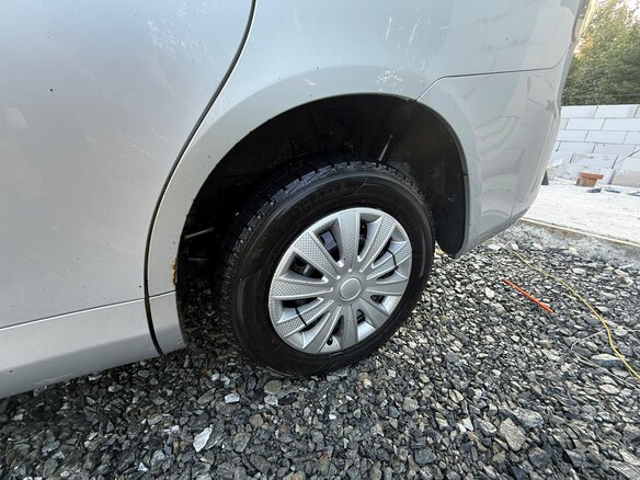 2008 Toyota Voxy II (R70), серебристый, 1000000 рублей - вид 11