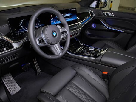 2026 BMW X7 40d I (G07) Рестайлинг, чёрный, 17675000 рублей, вид 3