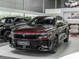 2026 Voyah Free I Рестайлинг, красный, 6940000 рублей, вид 1