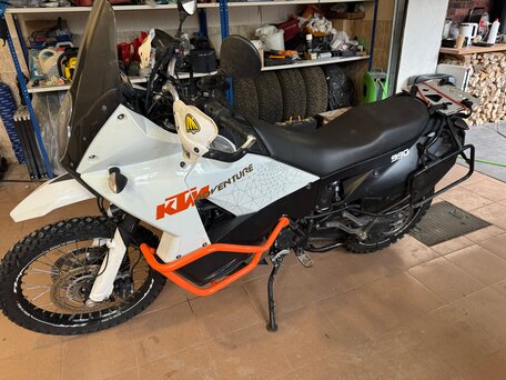 2010 KTM 990 Adventure, белый, 780000 рублей, вид 4