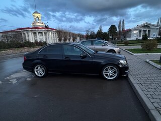 2013 Mercedes-Benz C-Класс 180 III (W204) Рестайлинг, чёрный, 1400000 рублей, вид 2