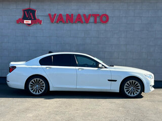 2015 BMW 7 серии 730d xDrive V (F01/F02/F04) Рестайлинг, белый, 2025000 рублей, вид 4