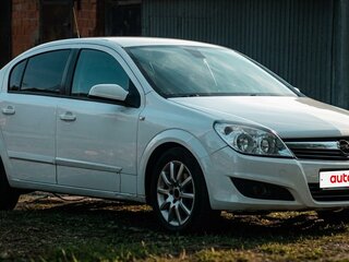 2008 Opel Astra H Рестайлинг, белый, 300000 рублей, вид 2