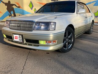 1997 Toyota Crown X (S150), белый, 930000 рублей, вид 4