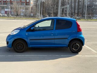 2012 Peugeot 107 I Рестайлинг, синий, 425000 рублей, вид 4