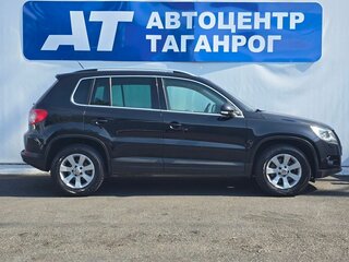 2010 Volkswagen Tiguan I, чёрный, 1335000 рублей, вид 4