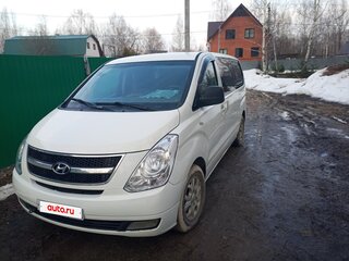 2011 Hyundai Grand Starex I, белый, 1050000 рублей, вид 1