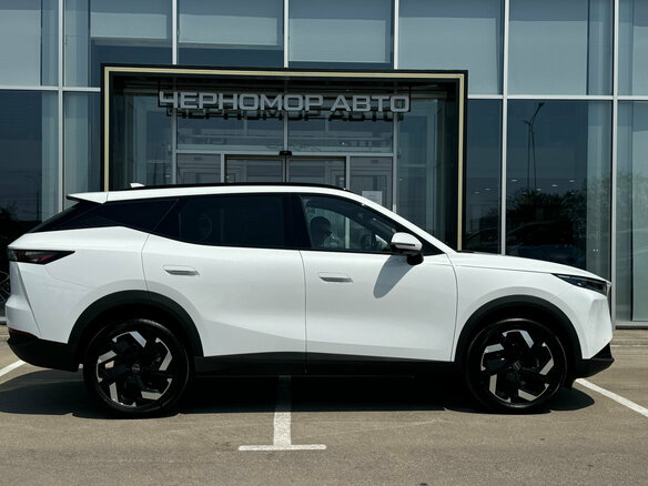 2025 Omoda C7, белый, 3659900 рублей - вид 5