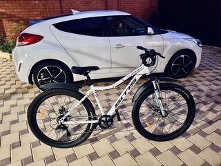 2013 Hyundai Veloster I, белый, 1300000 рублей, вид 2