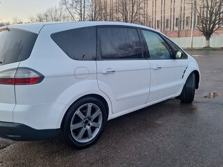 2007 Ford S-MAX I, белый, 580000 рублей, вид 3