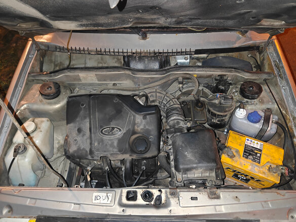 2007 Lada (ВАЗ) 2115, бежевый, 175000 рублей - вид 9