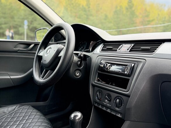 2016 Skoda Rapid I, белый, 900000 рублей - вид 11