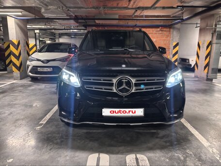 2016 Mercedes-Benz GLS 500 I (X166), чёрный, 3567000 рублей, вид 4