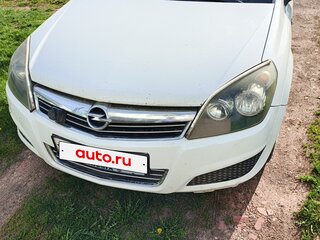 2009 Opel Astra H Рестайлинг, белый, 360000 рублей, вид 2