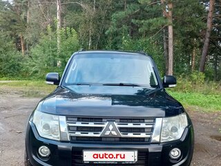 2013 Mitsubishi Pajero IV Рестайлинг 1, чёрный, 2350000 рублей, вид 3