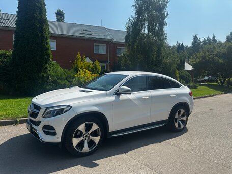2018 Mercedes-Benz GLE Coupe 350 d I (C292), белый, 4390000 рублей, вид 3