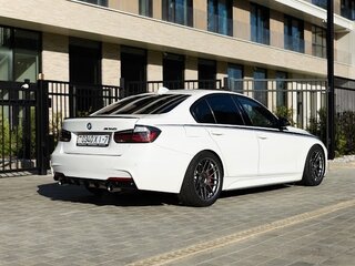 2016 BMW 3 серии 340i xDrive VI (F3x) Рестайлинг, белый, 5500000 рублей, вид 5