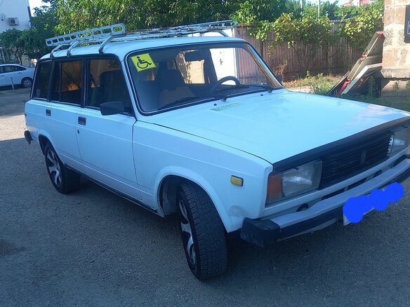 2002 Lada (ВАЗ) 2104 21047, белый - вид 2