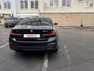 2019 BMW 5 серии 520d xDrive VII (G30/G31/G38), чёрный, 3400000 рублей, вид 4